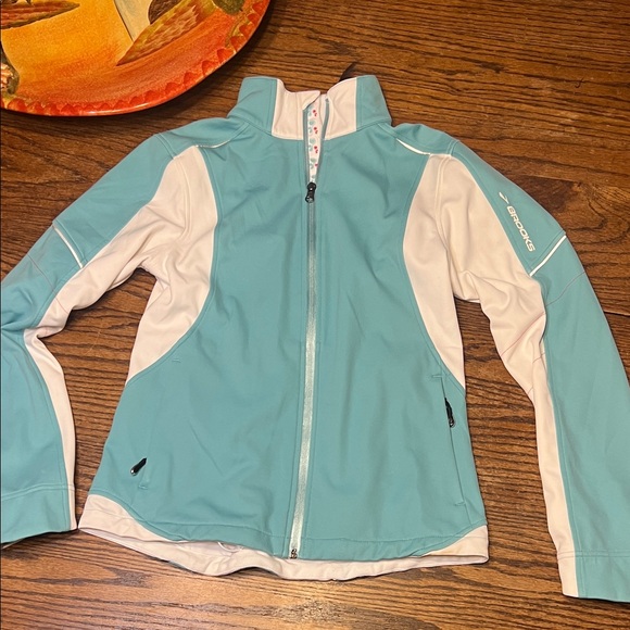 Brooks Women's Teal and White running/athletic Jacket - Picture 1 of 11